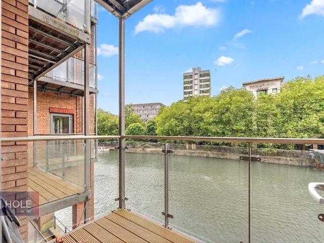 Redcliff Street, Bristol, Bristol, City Of BS1, 2 bed flat to rent, £1,900 pcm | PrimeLocation