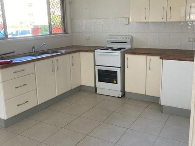Redcliffe Flat to Rent