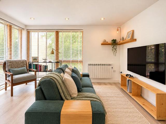 Redcross Village, Bristol BS2, 1 bed flat to rent, £1,400 pcm | PrimeLocation