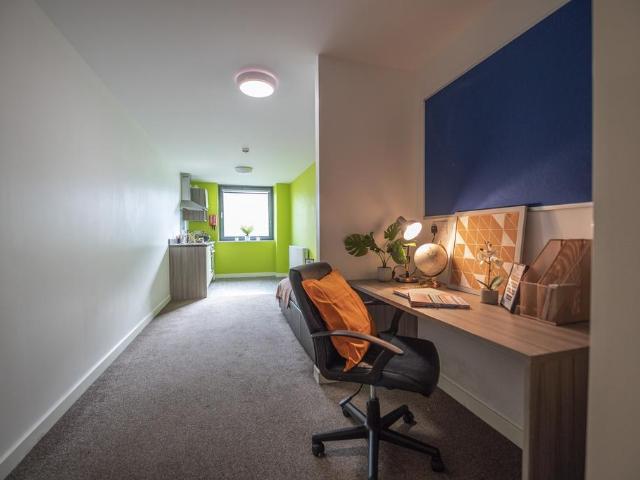 Rede House Superior Studio at. 1 bed apartment to rent £685 pcm £158 pw