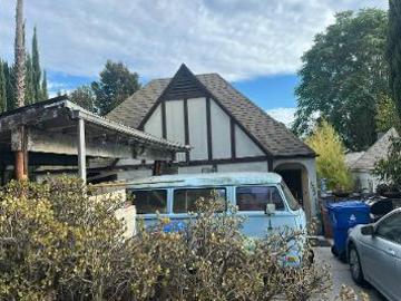 Redesdale Ave