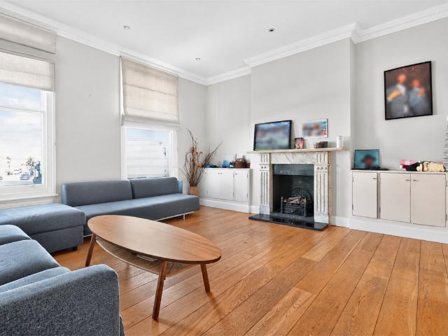 Redesdale Street SW3, 3 bed maisonette to rent, £5,500 pcm | PrimeLocation
