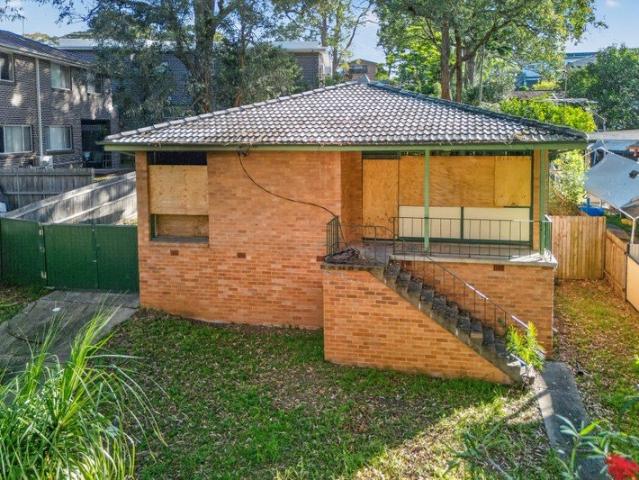 Redevelopment Opportunity on 613sqm Duplex Potential STCA