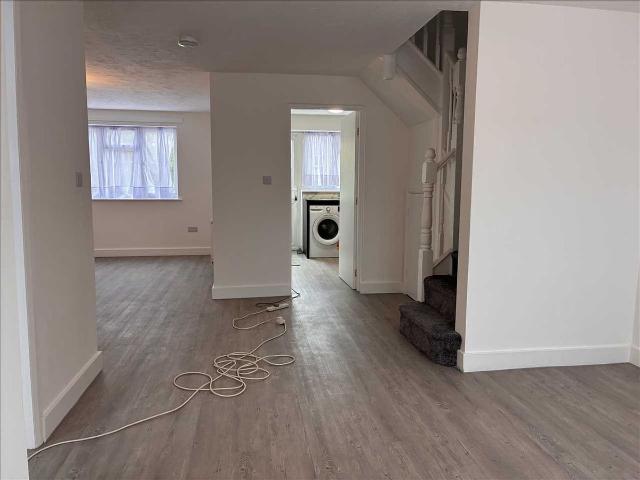 Redford Cloe, Feltham TW13, 4 bed terraced house to rent, £2,700 pcm | PrimeLocation