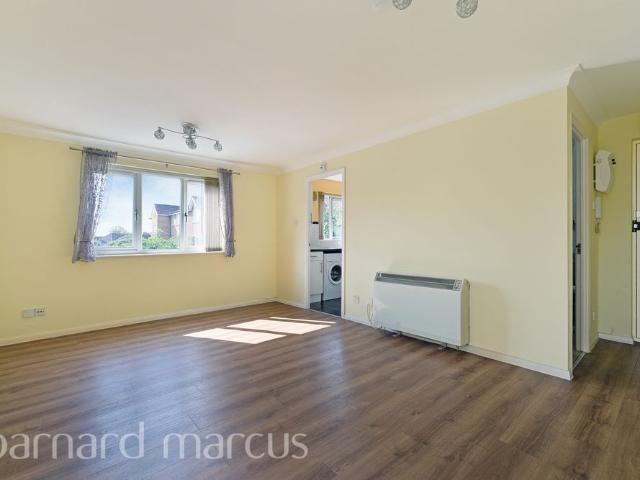 Redford Close, FELTHAM