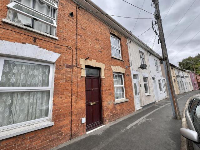 Redgate Street, Bridgwater 2 bed terraced house to rent £1,100 pcm £254 pw