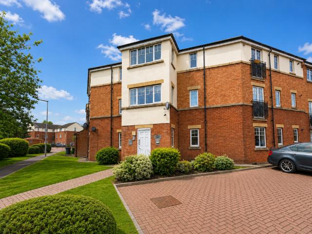 Redgrave Close, Gateshead 2 bed apartment to rent £900 pcm £208 pw
