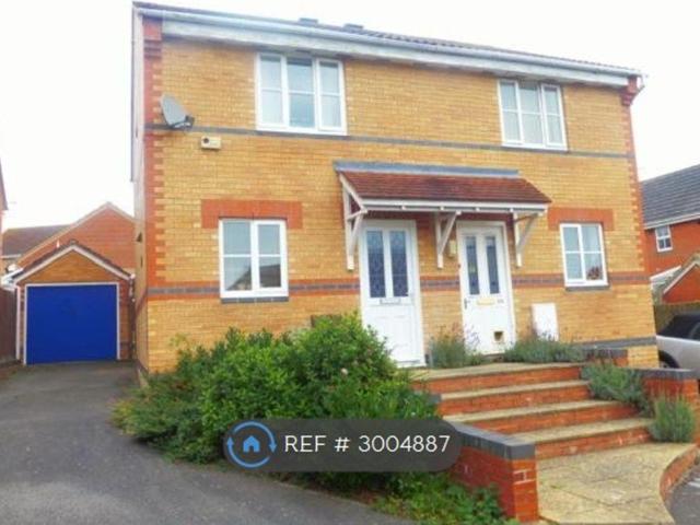 Redgrave Close, Kettering NN15, 2 bed semi detached house to rent, £1,075 pcm | PrimeLocation