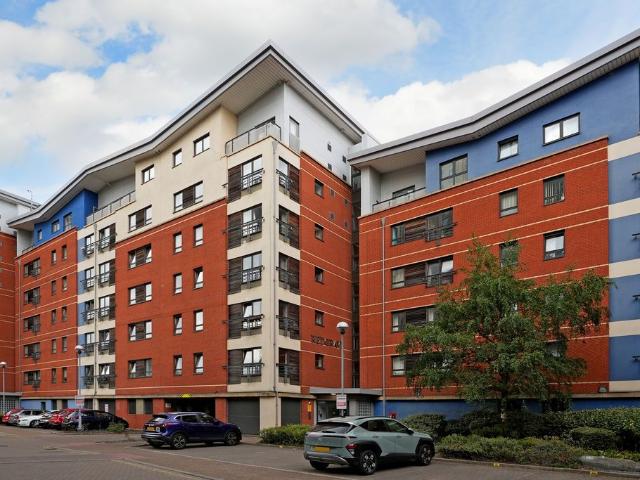 Redgrave, Millsands S3, 2 bed flat to rent, £1,000 pcm | PrimeLocation