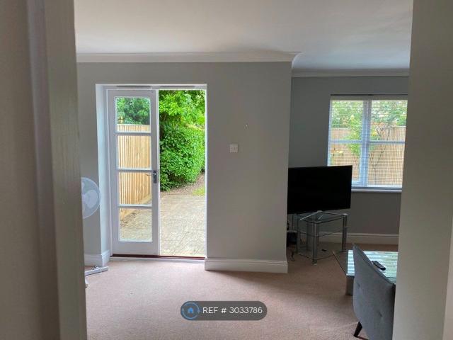 Redgrave Place, Marlow SL7, 4 bed terraced house to rent, £2,350 pcm | PrimeLocation