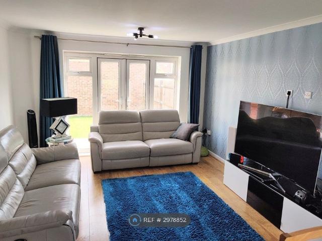 Redhouse Way, Swindon SN25, 4 bed detached house to rent, £1,850 pcm | PrimeLocation