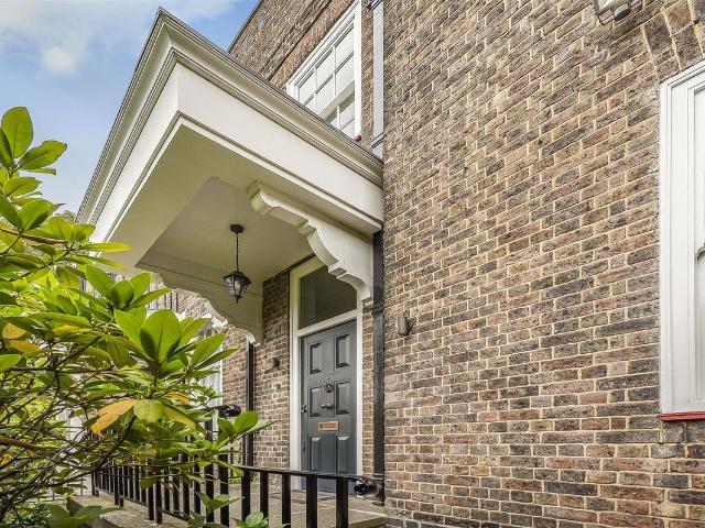 Redington Road, Hampstead NW3, 7 bed property to rent, £17,000 pcm | PrimeLocation