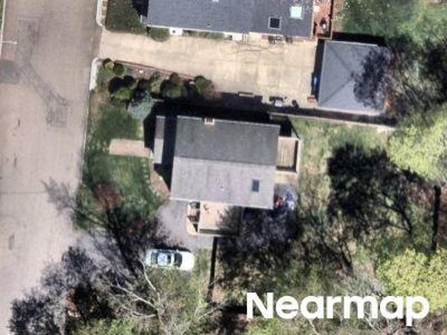 Redland Ave