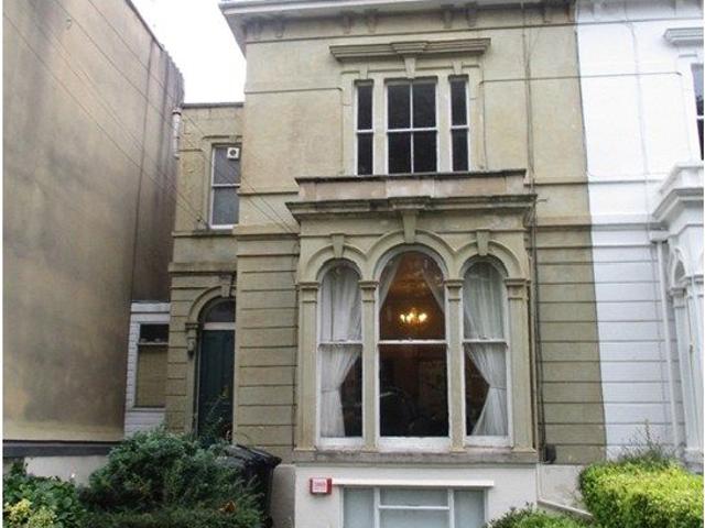 Redland, Bristol BS6, 4 bed maisonette to rent, £3,200 pcm | PrimeLocation
