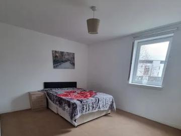 Redshank Avenue, Renfrew, PA4 8SG, United Kingdom | 2 bed apartment for rent #165484344 | Rentberry