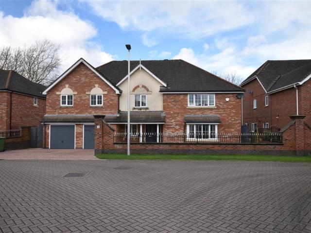 Redshank Drive, Macclesfield, 5 bedroom, Detached
