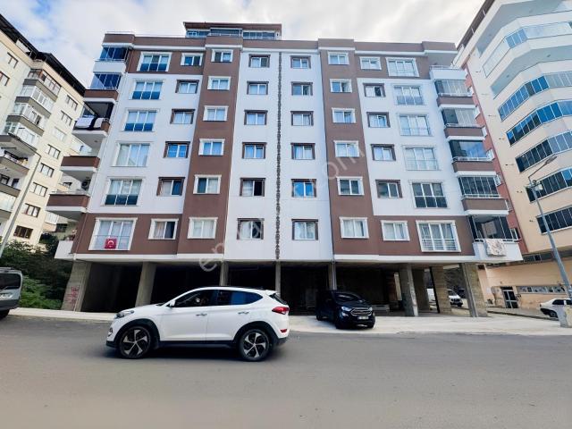 Redstone Yomra Sancakta Kiralık Daire