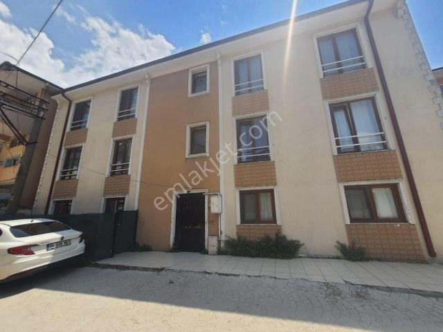 Redstone Zena'dan Eski Çarşamba Pazarı Girişinde 3+1 Ters Dublex
