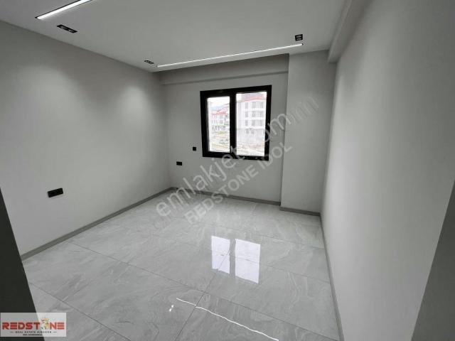 Redstone İdol'den Şemikler'de Kiralık Daire