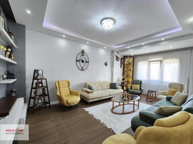 Redstone Myidol Şemikler'de Kredi Sorunu Olmayan Satılık Daire
