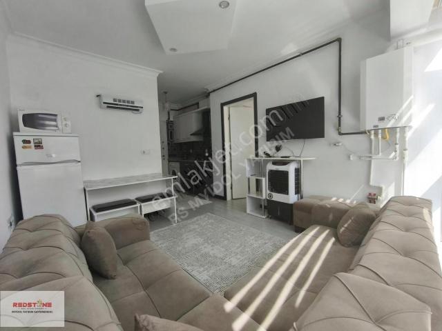 Redstone Myidol'den Kıbrısşehitler Caddesinde Kiralık 1+1 Apart