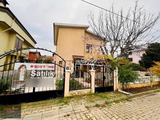 Redstone'dan Yeğen 1 Sitesi'nde Satılık 4+1 Villa