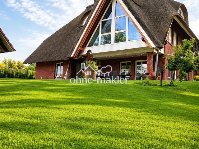 Reetdachhaus mit Charakter in der Nähe von Zarrentin am Schaalsee OT Bantineschichten erzählt