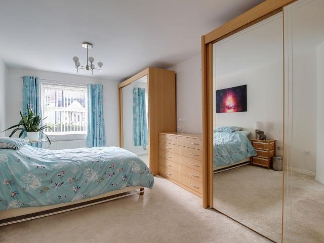 Reeve Close, Leighton Buzzard LU7, 2 bed shared accommodation to rent, £900 pcm | PrimeLocation