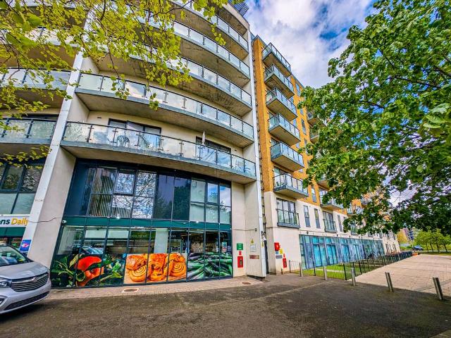 Reed House, Durnsford Road, London 1 bed flat to rent £1,750 pcm £404 pw