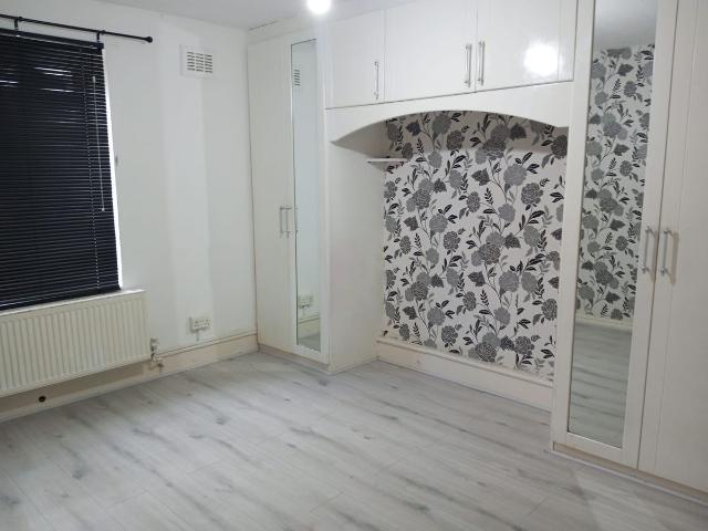 Reed Road, Tottenham N17, N15, N18, N22, E17, 3 bed flat to rent, £2,075 pcm | PrimeLocation