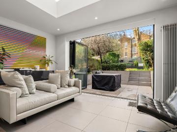 Rees Street, Islington N1, 3 bed terraced house to rent, £8,996 pcm | PrimeLocation