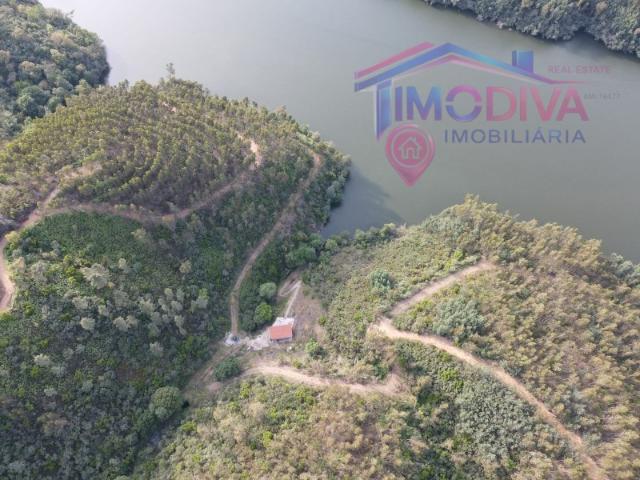 Refúgio off grid junto ao Rio Zêzere
