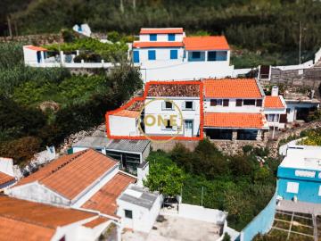 Refúgio com Vista Mar e Anexo Independente — Ribeira Quente