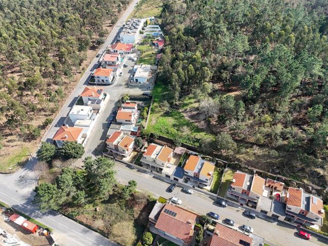 Refúgio de Luxo entre o Rio e o Mar – Terreno com Projeto Aprovado em Palmeira de Faro Esposende