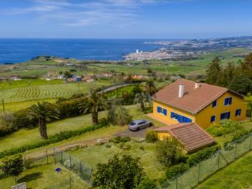 Refúgio Exclusivo com Vista Panorâmica Sobre o Atlântico Costa Sul de São Miguel