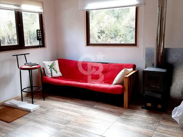 Refugio Rústico: Naturaleza y Paz en El Zorro | Ensenada | 2 dormitorios por 129000. 00 en Puerto Varas