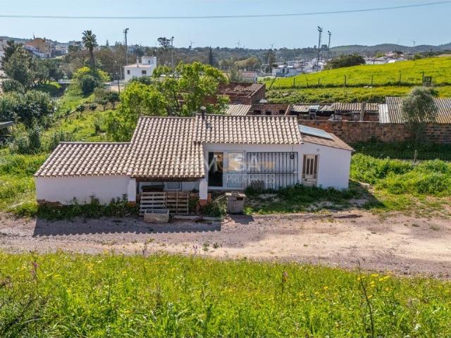 Refúgio Rural com 1 Hectare a 10 Minutos de Lagos 110m² Bensafrim e Barão de São João