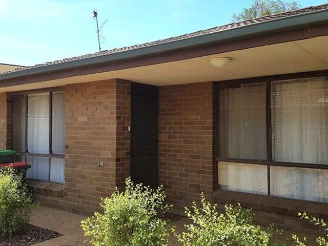 REFURBISHED 2 BEDROOM UNIT