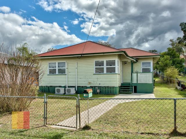 REFURBISHED 3 BEDROOM HOUSE WITH AIR CONDITIONING