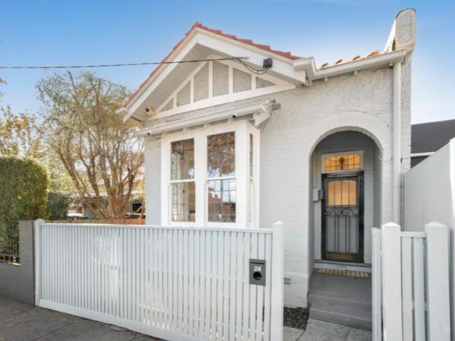Refurbished Victorian Charm in the Heart of Windsor
