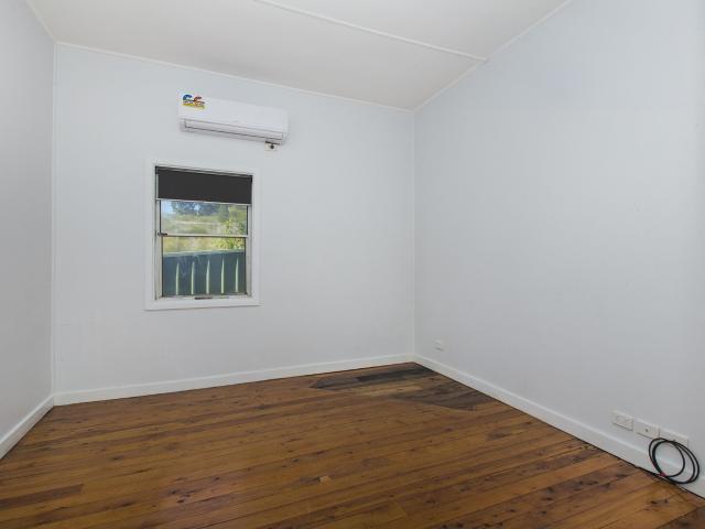 Refurbished Cottage Home in Boolaroo