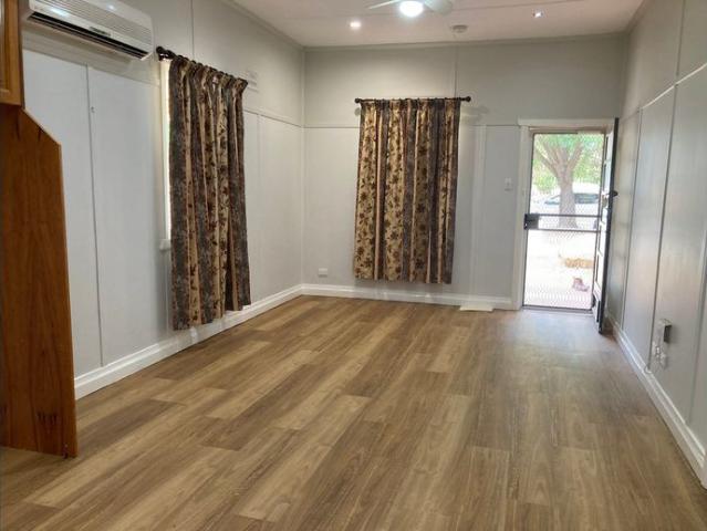 Refurbished Home in Ariah Park