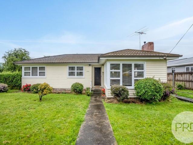 Refurbished In Ideal Location