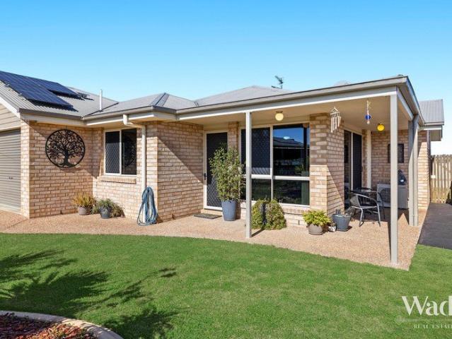 Refurbished, Spacious & Surprisingly Private 2 Bedroom Unit