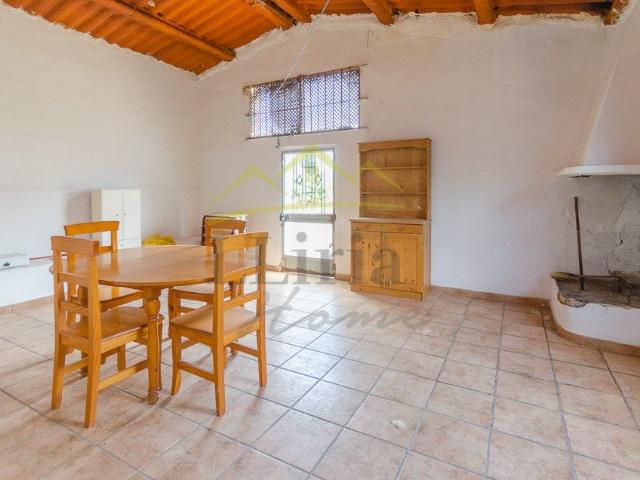 Ref. 04015 ESPECIAL CABALLOS RUTAS Finca rústica en Chulilla, a las orillas del río Turia