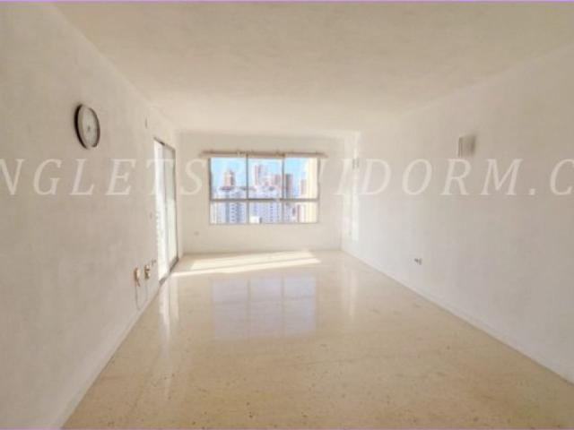 REF. 1383 Benidorm 1.100€