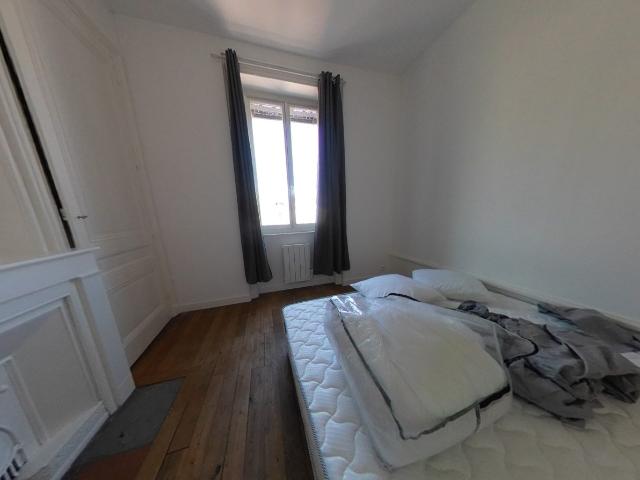 REF 158.9 53 RUE DEDIEU 69100 VILLEURBANNE
