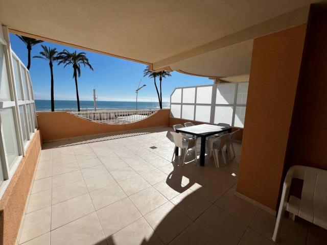 Ref 161. Apartamento con vistas frontales al mar, en alquiler de vacacional 4 6 Pax, en Peñíscola