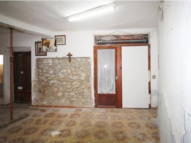 REF. 1861_CASA PARA REFORMAR EN EL CENTRO DE OROPESA DEL MAR_IDEAL PARA INVERSORES