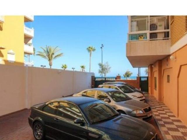 Ref 18967 – *Seasonal rental* VICTORIA TOWER – Magnificent beachfront apartment AVAILABLE FROM SEPTEMBER UNTIL JUNE 2027